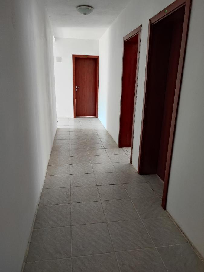 Fa Mol Lägenhet Slăntjev Brjag Exteriör bild